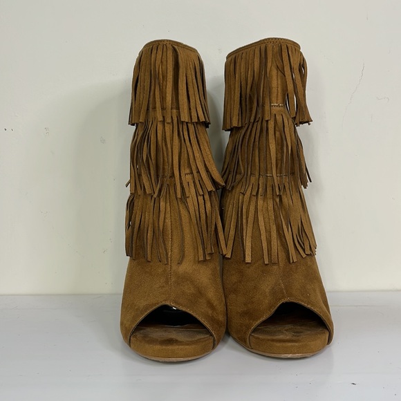 Heart in D Brown Fringe Peep Toe High Heeled Stiletto Bootie Size 8.5 - Picture 2 of 8